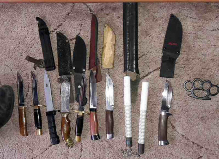 Мариупольцу за незаконную коллекцию оружия грозит до семи лет тюрьмы