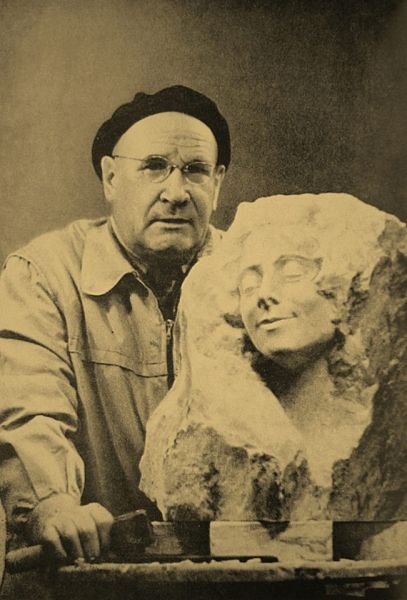 Фото из архива Александра Чернова: Скульптор Георгий (Жорж) Лавров.