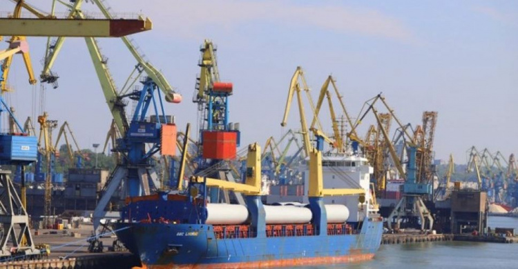 В развитие портов Азовского моря, включая Мариупольский, инвестируют около 1 миллиарда гривен (ФОТО)