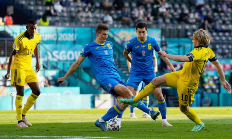 Украина победила Швецию и вышла в четвертьфинал Евро-2020