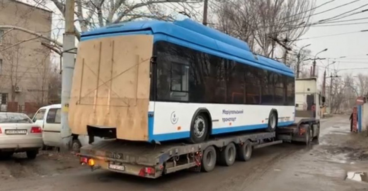 Один из новых троллейбусов прибыл в Мариуполь (ФОТО+ВИДЕО)