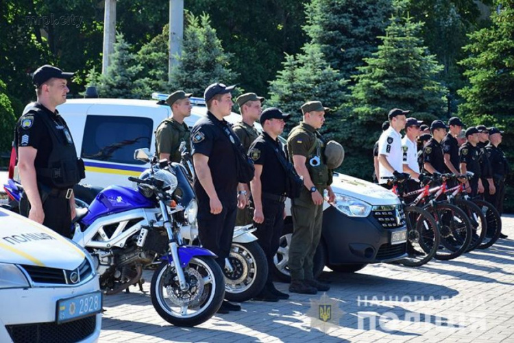 В Мариуполе заработает туристическая полиция (ФОТО)