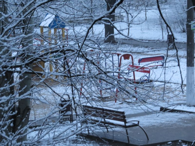 Улицы Мариуполя сказочно преобразились (ФОТОФАКТ)