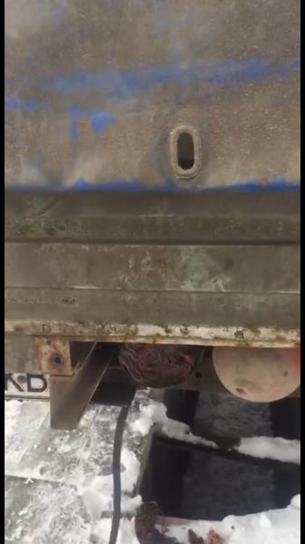 Украинец использовал особенности своего авто для нелегальной перевозки меди под Мариуполем (ФОТО)