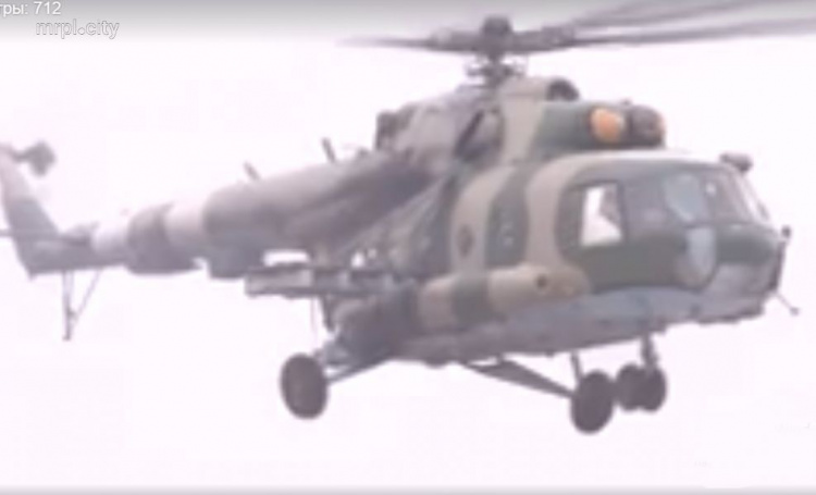 На Донбассе рассыпали мины с вертолета (ФОТО+ВИДЕО)