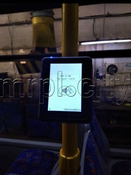 В мариупольском транспорте устанавливают валидаторы для внедрения электронного билета