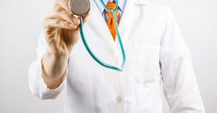 Мариупольцы могут подписать декларацию с врачом из частной клиники