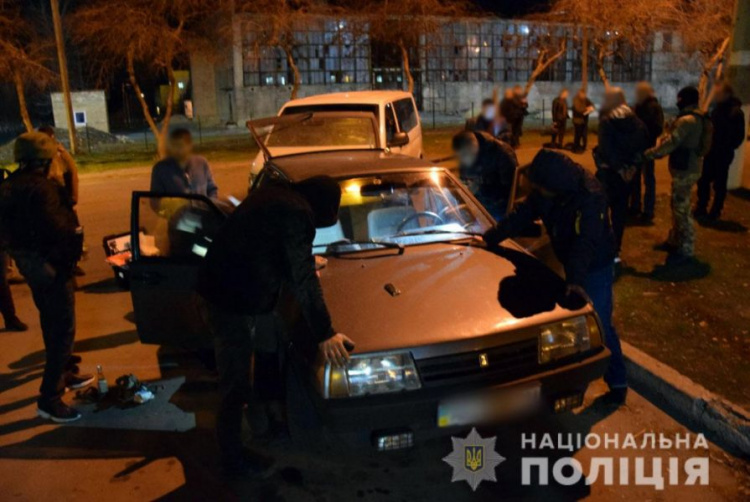 Жители Донетчины продавали оружие и взрывчатку для организации беспорядков в Киеве (ФОТО)