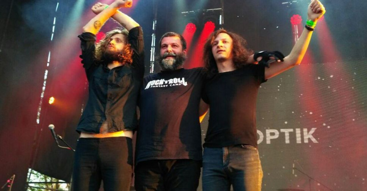 Рок-группа из Донецка раскачала Гогольfest в Мариуполе (ФОТО+ВИДЕО)
