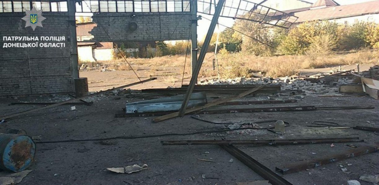 В Мариуполе с завода «Азовмаш» украли более тонны металла (ФОТО)