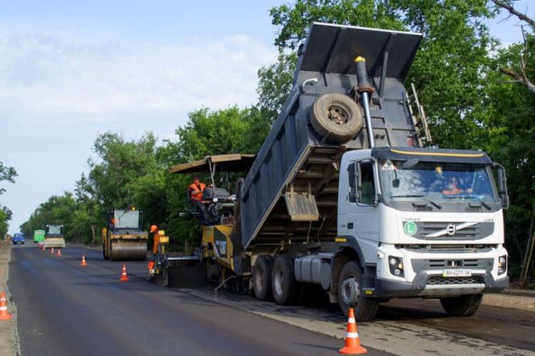 Трасса Мариуполь – Запорожье: более трети участка с новой «подушкой» (ФОТО)