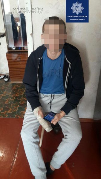 В Мариуполе парень хотел откупиться от полицейских (ФОТО)