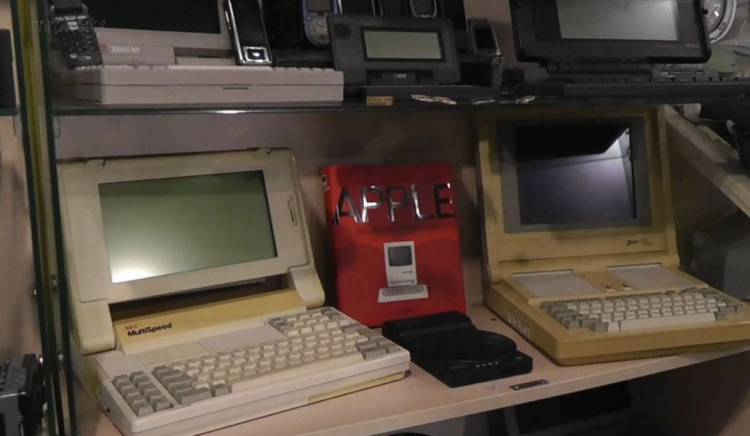 Старые компьютеры и ретро-игры: мариуполец создал уникальный музей (ФОТО+ВИДЕО)