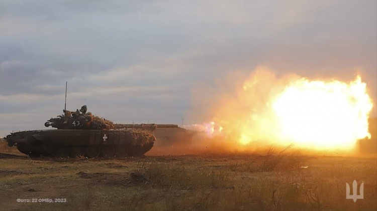 Росіяни переключилися з Авдіївки на Мар’їнський напрямок – ситуація та карта