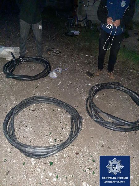 Полиция Мариуполя «на горячем» поймала грабителей (ФОТО)
