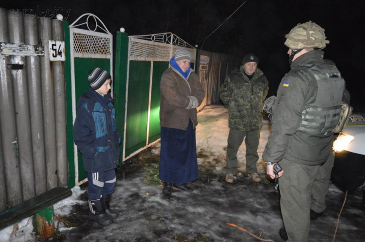 Вчера в обстрелянной Авдеевке более 100 человек обратились в полицию (ФОТО)