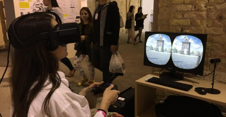 На международном архитектурном фестивале презентовали виртуальный исторический центр Мариуполя (ВИДЕО)