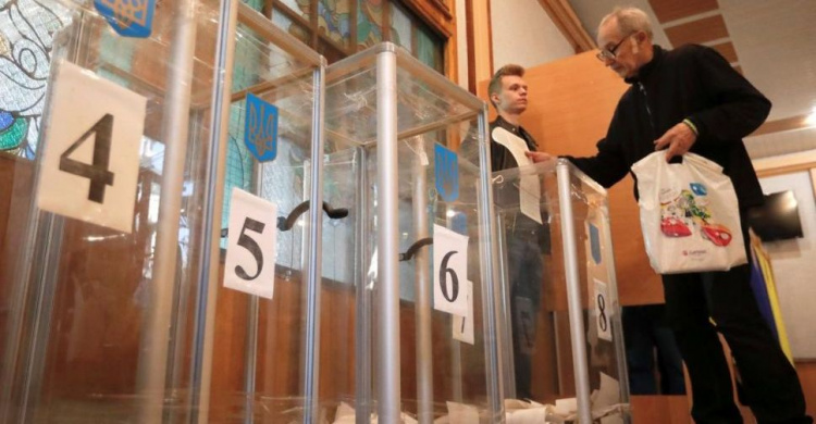 В день выборов в Донецкой области открыли 7 уголовных производств