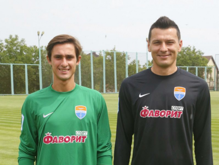 Мариупольские футболисты в новом сезоне сыграют в обновленной форме (ФОТО)