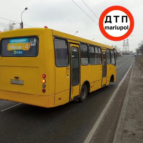 Два «Богдана» не поделили дорогу в Мариуполе