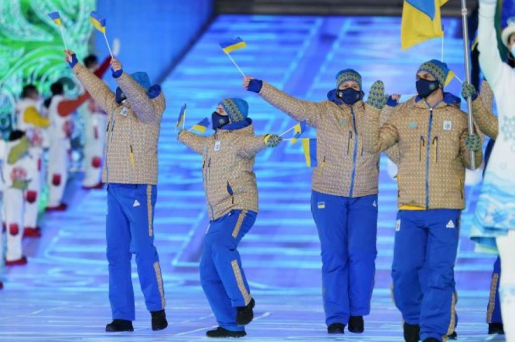 Олимпийские игры-2022: как украинцы прошли на параде открытия в Пекине