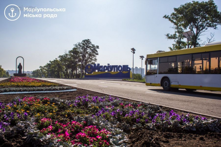 В Мариуполь прибыли новые минские автобусы (ФОТО)
