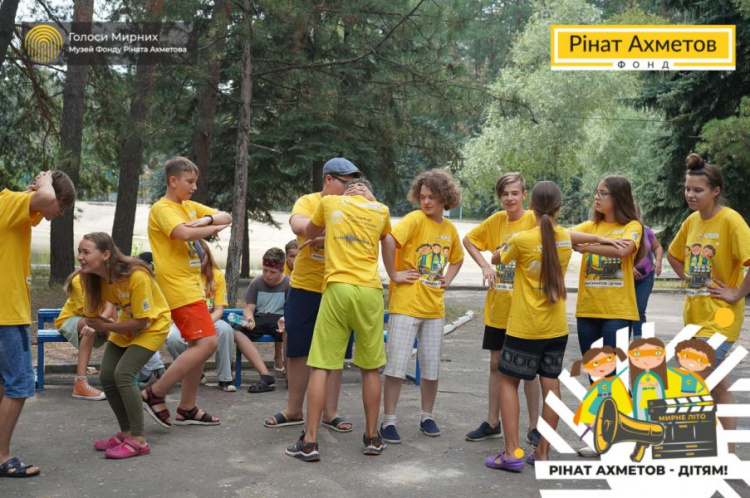 Детям Донбасса показали, как защитить себя от буллинга и избавиться от страхов