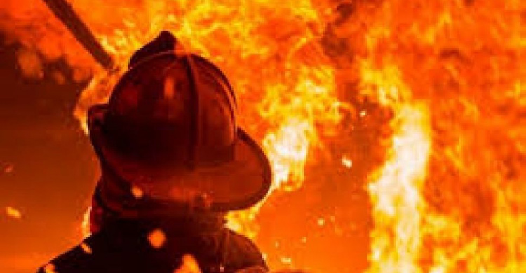 В Мариуполе за день два пожара: есть пострадавшие