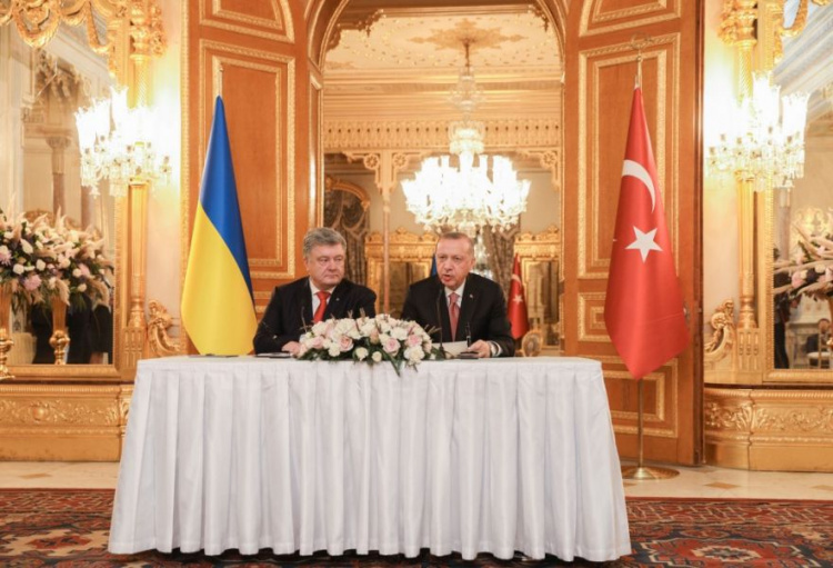 Украина и Турция скоординируют действия по борьбе с агрессией России в Азовском море (ФОТО)