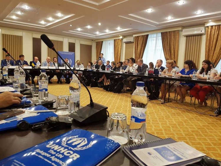 «Стратегию развития Мариуполя 2021» презентовали на всеукраинском форуме (ФОТО)