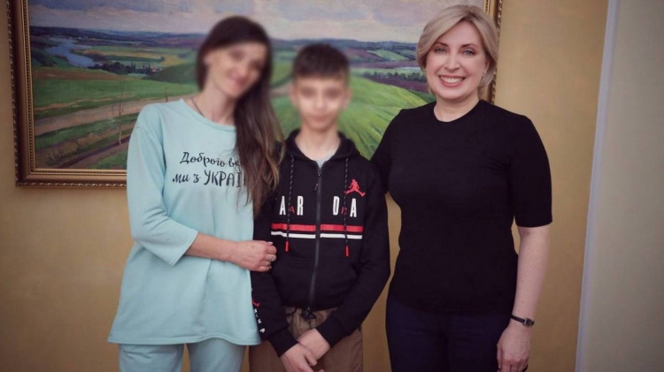 Не бачив маму від початку війни: 12-річного Давида евакуювали з Донецька до Києва