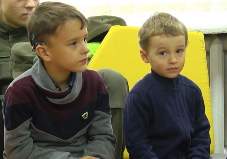 Научат говорить с нуля: в Мариуполе работает инклюзивный центр для детей (ФОТО)