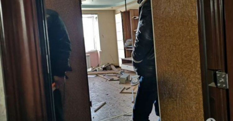 Прогремел взрыв в жилой многоэтажке на Донетчине (ДОПОЛНЕНО)