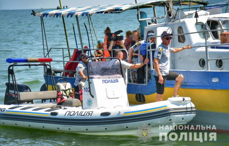 На побережье Донетчины браконьеры наловили рыбы более чем на миллион гривен