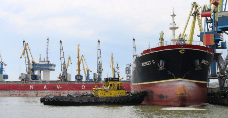 «Керченская блокада» обойдется Мариуполю потерей 30% большегрузного флота