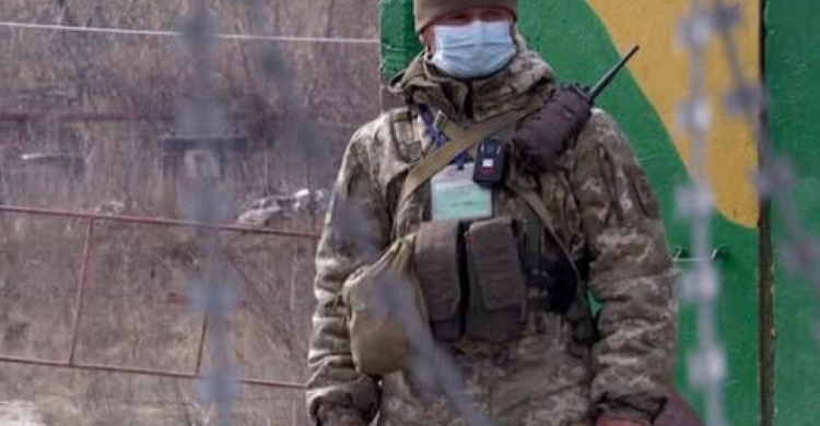 Более 150 украинских военных болеют коронавирусом, 591 человек изолирован