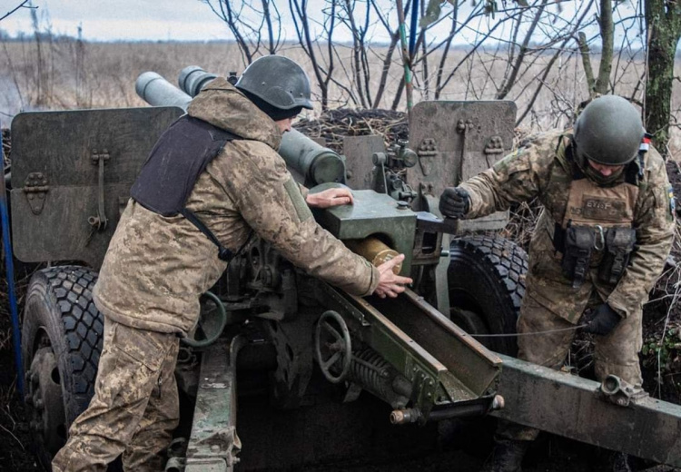 Росіяни посилили тиск на Мар’їнському напрямку та намагаються оточити Авдіївку – карта 