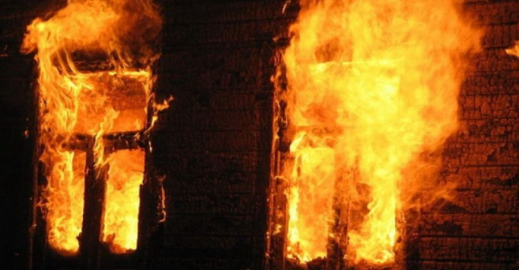 В жилом доме Мариуполя сгорел мужчина