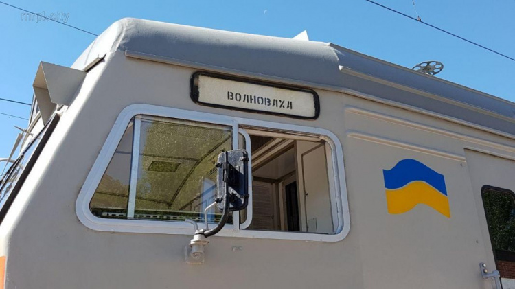 В Мариуполе запустили движение обновленных пригородных электропоездов (ФОТО)
