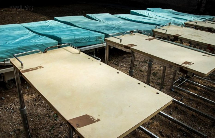В Мариупольский госпиталь передали гуманитарную помощь на сумму более 200 тысяч гривен (ФОТО)