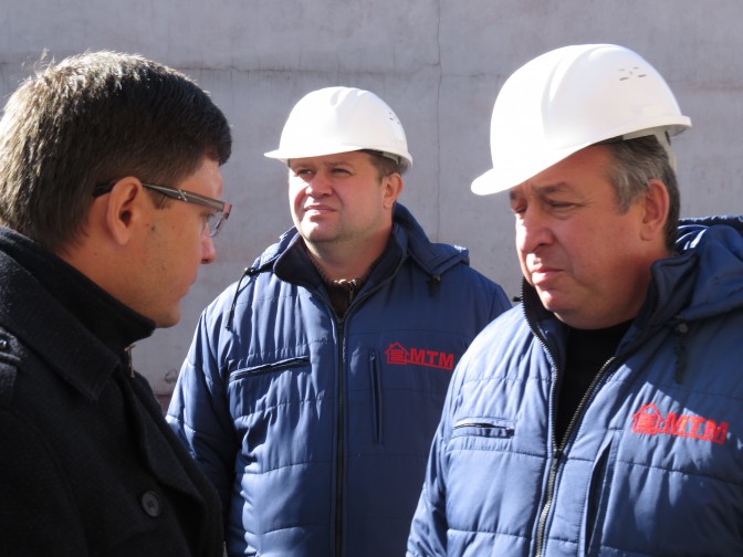  Мэр Мариуполя предъявил «Теплосети» претензии в связи с  холодом в своей квартире (ФОТО+ВИДЕО)