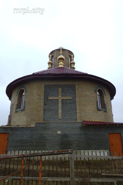 В Донецкой области построили храм в форме корабля (ФОТО)