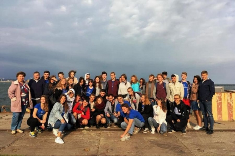 В Мариуполе завершили обучение 35 студентов-лидеров со всей Украины (ФОТО)