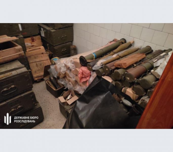 Сотни гранат и тысячи патронов: на Донетчине раскрыли крупный схрон с оружием