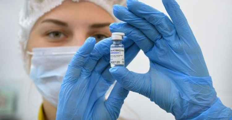 В Мариуполе за минувшие выходные вакцинировались около 200 местных жителей