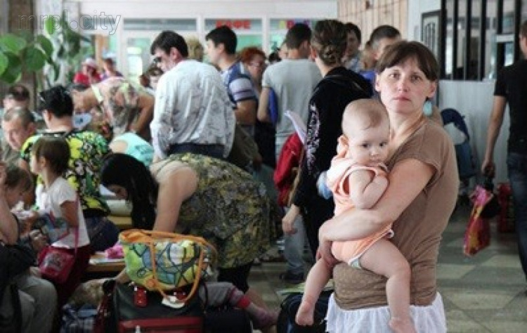 Скандал с передачей данных переселенцев Донбасса: Общественники требуют вмешаться СБУ