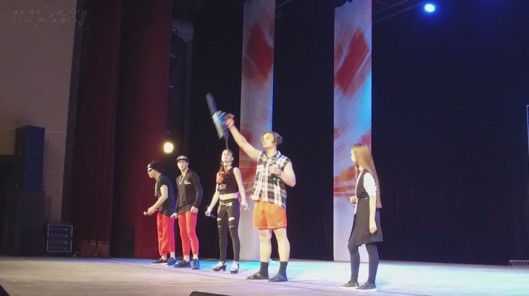 В Мариуполе прилучанин выиграл Летний кубок КВН (ФОТО+ВИДЕО)