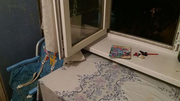 Шестеро детей в Донецкой области выпали из окон многоэтажек. Полиция бьет тревогу (ФОТО)