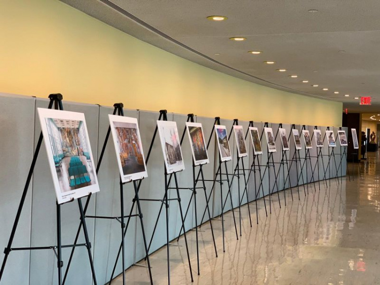 Мозаика Мариуполя представлена на выставке монументального искусства в Нью-Йорке (ФОТО)