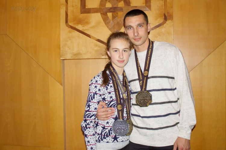 Железнодорожник из Донецкой области завоевал золото на чемпионате мира по кикбоксингу (ФОТО)